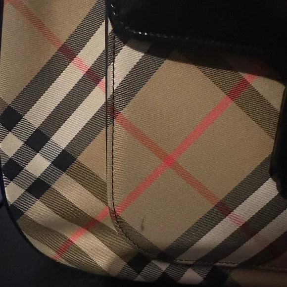 Burberry Nova Check Shoulder Bag w/ Dust bag. - Picture 5 of 8